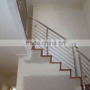Horizonal Bars Railing With Stainless Handrail photo-2