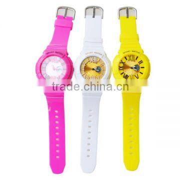 2016 New arrival wholesale of branded items fashion kids sport watch