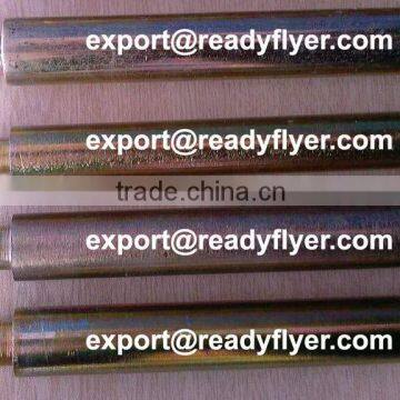 Solid steel axle for garbage container