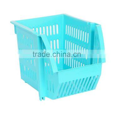 Colorful and Folding Plastic Storage Baskets for Daily Use photo-5