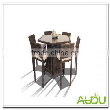 Audu Modern Plastic Leader Dining Table