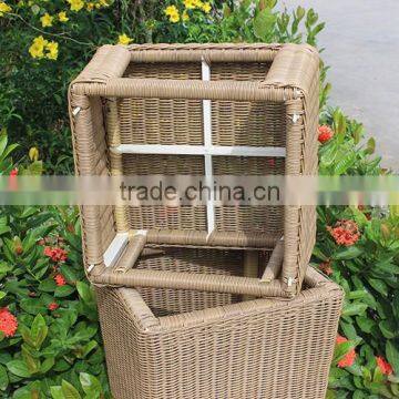 Корзинка для мусора из ротанга для уборки сада дома photo-3