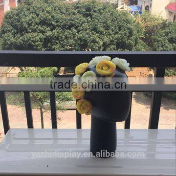 Modern Home Decoration Head Shape Fiberglass Flower Vase photo-2