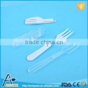 Fine design non toxic folding plastic PP fruit fork set