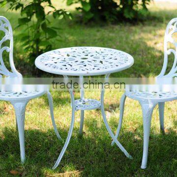 Popular cast Aluminum garden metal bistro set metallic table and chair with white color for garden use for hot sale