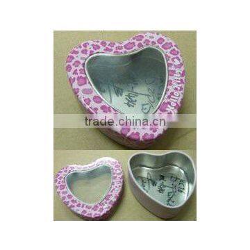 Mini Window lid Heart Tin