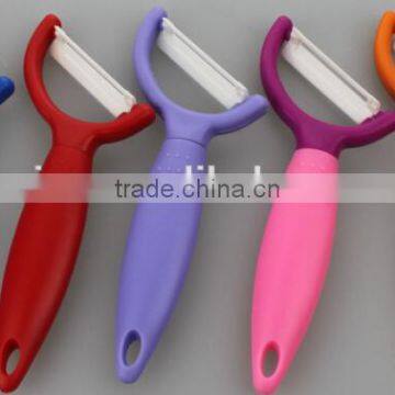 CP14 Hot Sale High Quality Ceramic Blade Vegetable Peeler photo-6