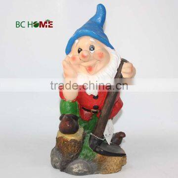 Resin funny garden gnome for gaeden decoration