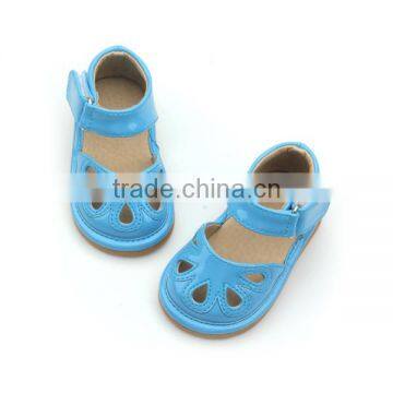 Wholesale Squeaky Baby Girl Summer Shoes photo-4