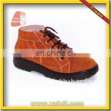 Oil proof Suede leather shoes for men with CE