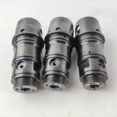 Construction Machinery K19 KTA19 Diesel Engine Parts Injector Adapter 4307427