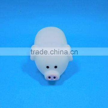 Lovely Plastic PIG Style Multicolor LED Light For Promotiom Gift