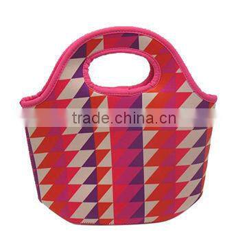 Fashionable Insulated Neoprene Lunch Bag, Cooler Bag,Available in Various Sizes, Colors and Materials