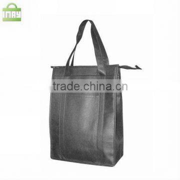 Outdoor zipper closed non woven cooler bag