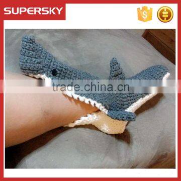A-194 Hand Knit Shark Slipper Socks Animal Handmade Knitting Slippers Socks Knitted Pattern Shark Socks Slippers photo-2