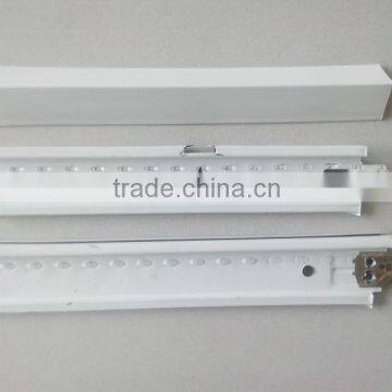 Metal T Runner With White Line photo-5