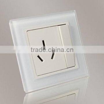Hot Sell Cheaper 16A Power Single Gang Wall Outlet Socket Switch photo-4