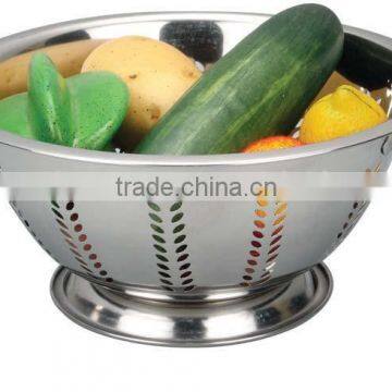 Leaf Colander with Stainless Steel