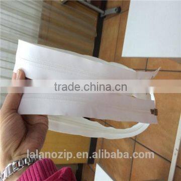 2015 New Top Quality 10# Big Size 4m Long Nylon Water Resistant Zipper in White for Wholesale photo-6