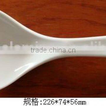 Melamine high quality spoon with hole