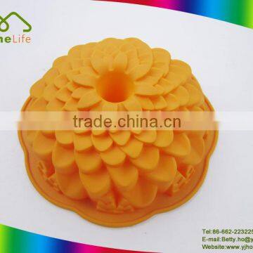 New design Kitchen accessories bakeware tools silicone cake mould