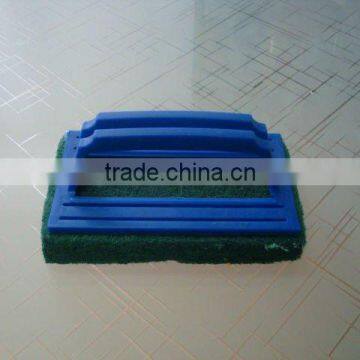 SPONGE SCOURER
