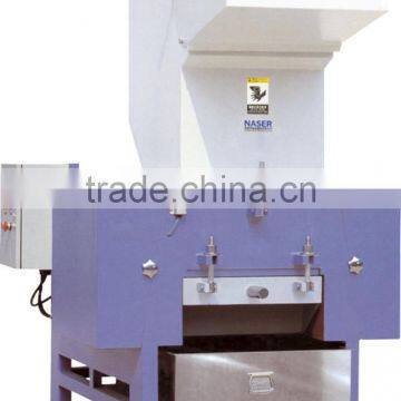 Waste recycled plastic pet Bottle Crusher grinder industrial plastic shredders