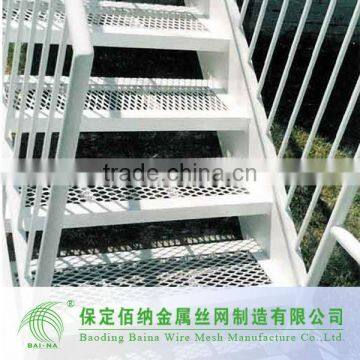 Large Expanded Mesh stairs