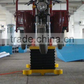 Three Wheel Two Wheel Motorcycle Assembly Line photo-4