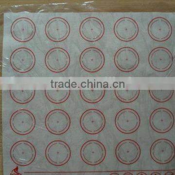 FDA Eco-friendly Non-stick Silicone Baking Mat photo-2