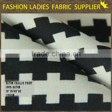Fashionable Design Print Pattern for Ladies Wear Reactive Rayon Challis Print Rayon Printed Fabric photo-3