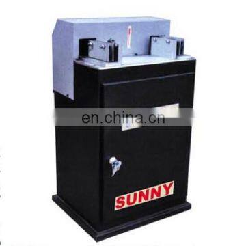 Sealing cover milling machine