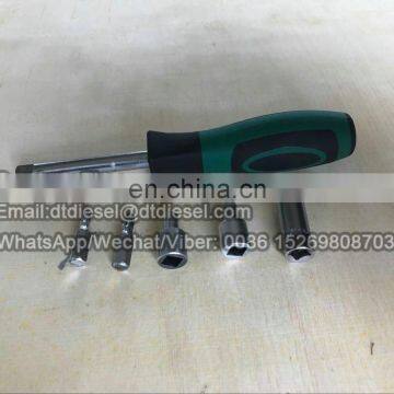 Dismounting Tools for 3126 injector