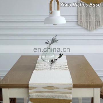 New design arrived cotton woven table runner with tassels for home and restaurant decoration