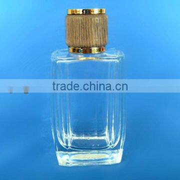 Male Cartier perfume bottle mouth