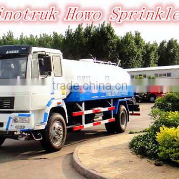 2015 new style sinotruk howo 4*2 best price sprinkler truck water tank truck