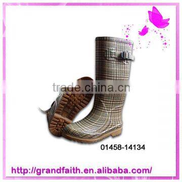 Cheap and high quality good cheap pvc rain boot