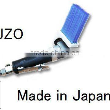 Baruzo easy to use deburring tool for metal processing with brush