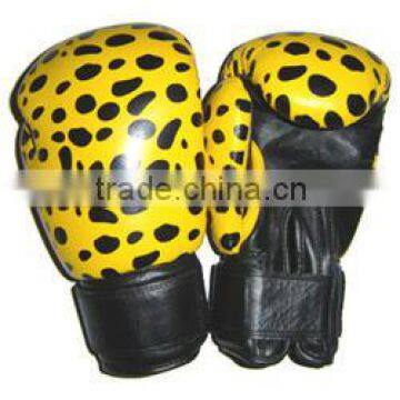 Leopard Print Glove