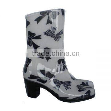 cute bowknot print PVC rain boots,waterproof ankle boots with heel,chemical resistant OEM plastic boots