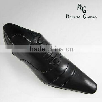 fashion Italian style dress shoe