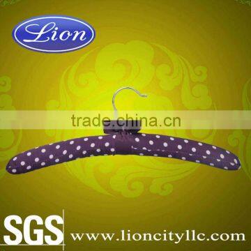 LEC-S5010 Benders Satin Finish Foam Hangers