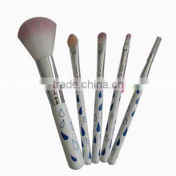 economic makeup brush set