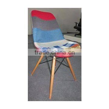 Leisure chair with fabric seat and beech leg