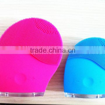 Hot sell beauty product unclogs pores fashion positive Ion cleaning home use device