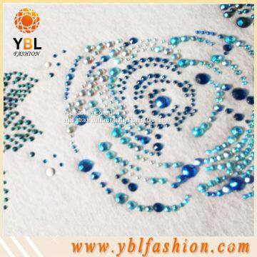 2017 new design Rhinestone hotfix motif for clothes