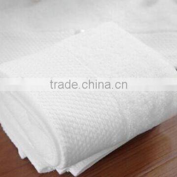 hotel white satin edge towel