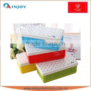 Plastic dot basket pen with case