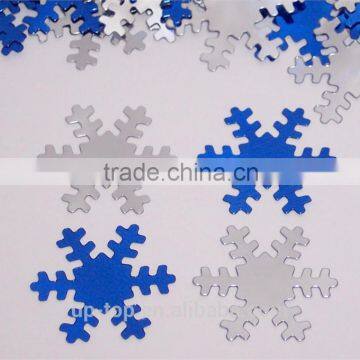 Snowflake confetti