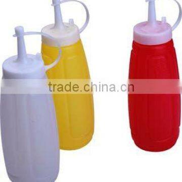 ketchup and mustard bottles